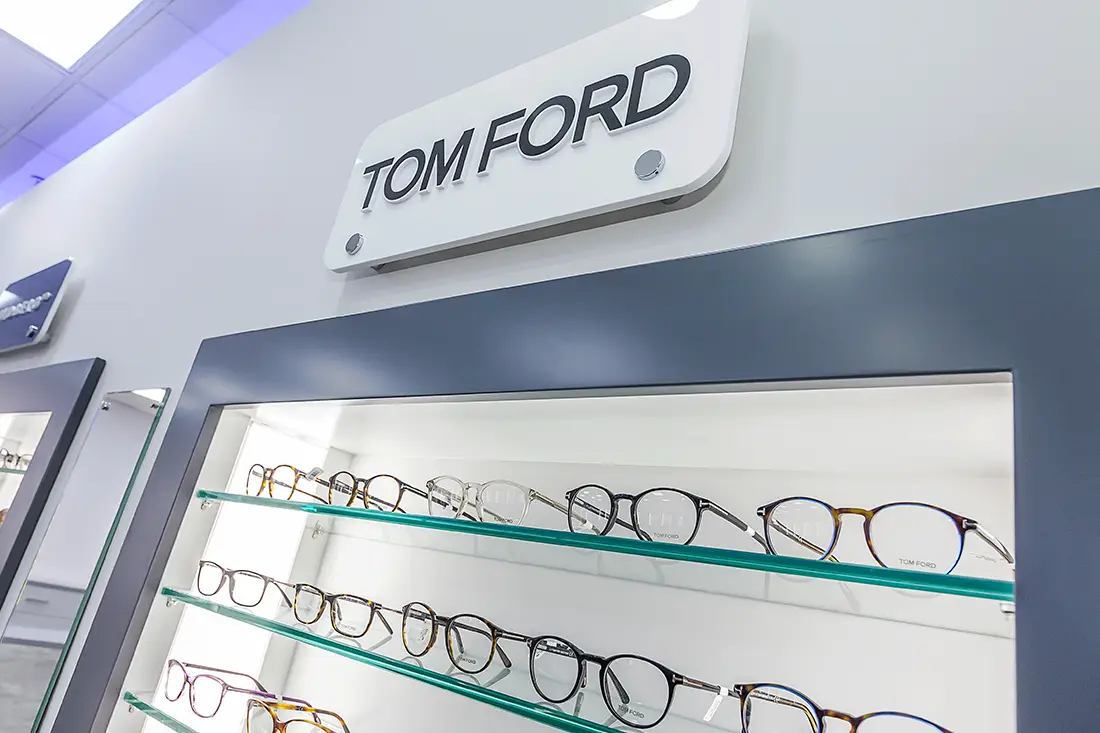 Mistakes That Damage Glasses and How to Avoid Them