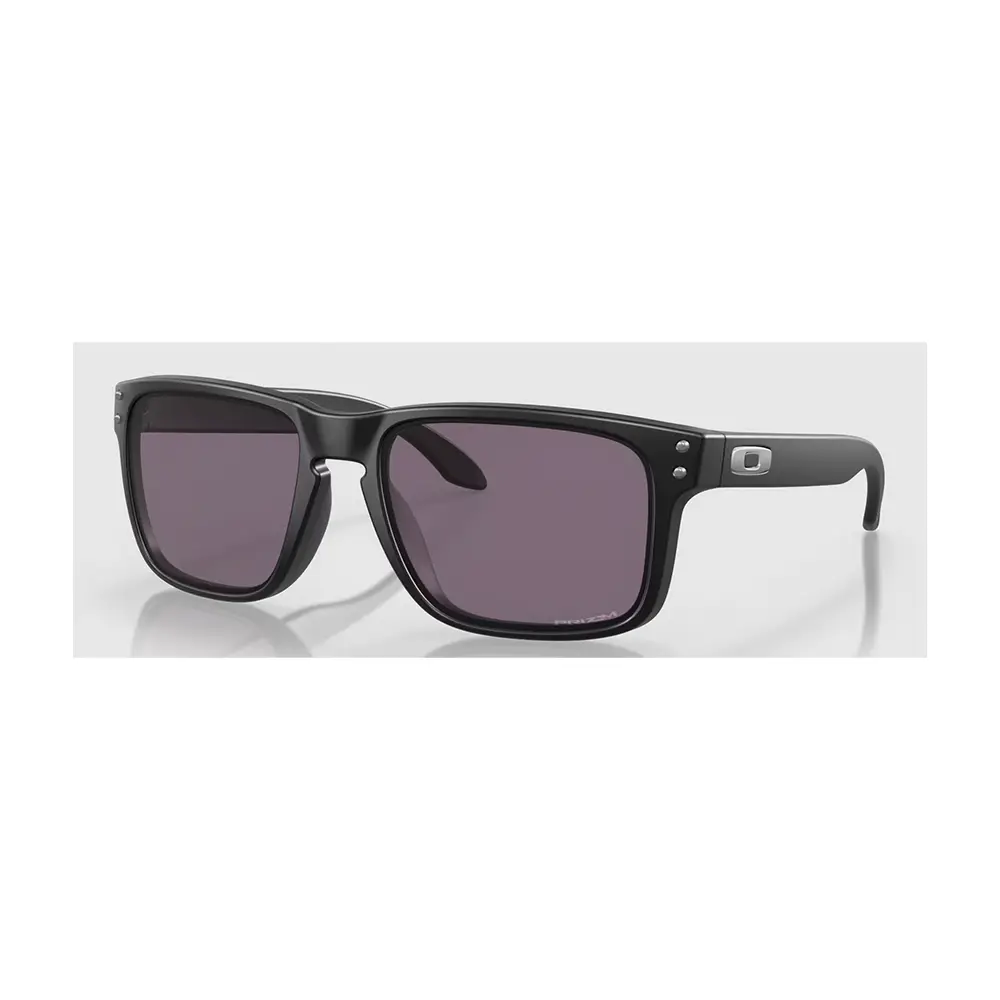 Oakley 03